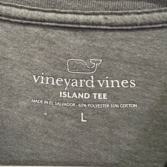 Vineyard Vines Island Tee - Picture 3 of 3